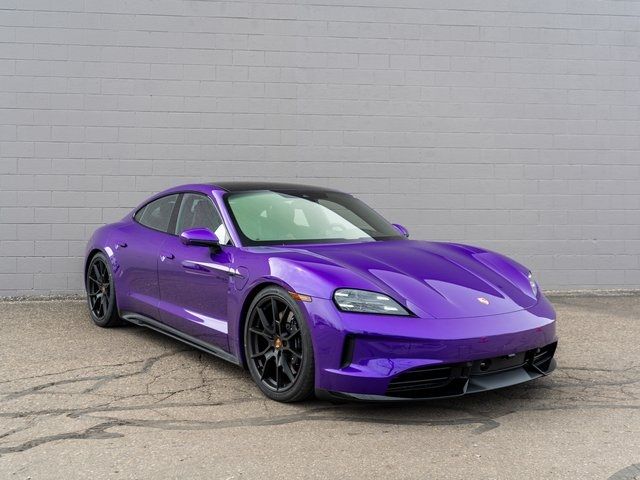 2025 Porsche Taycan GTS