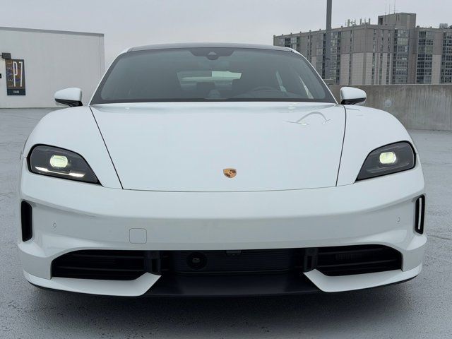 2025 Porsche Taycan 4