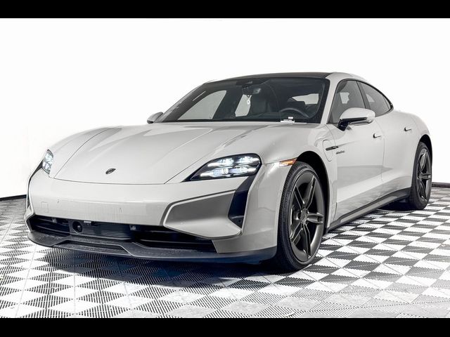 2025 Porsche Taycan Turbo