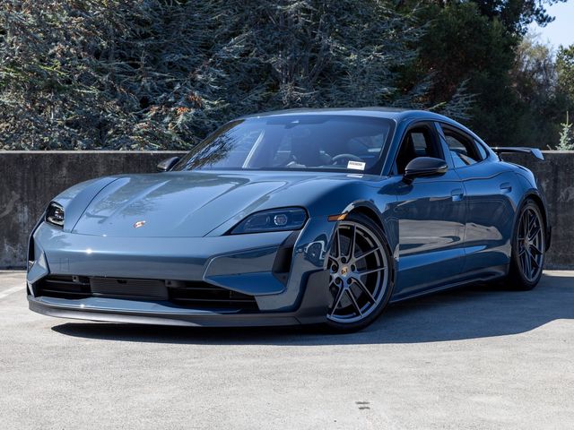 2025 Porsche Taycan Turbo GT