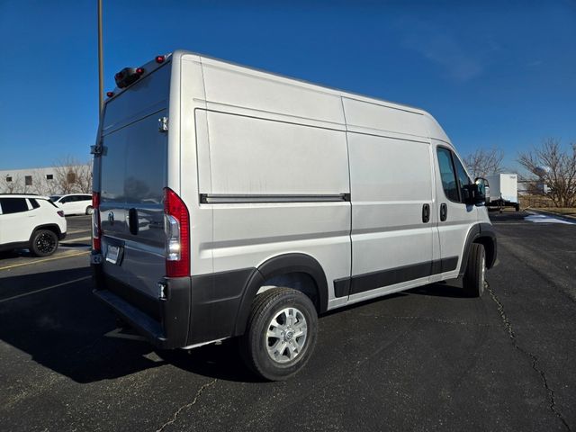 2025 Ram ProMaster Cargo Van SLT