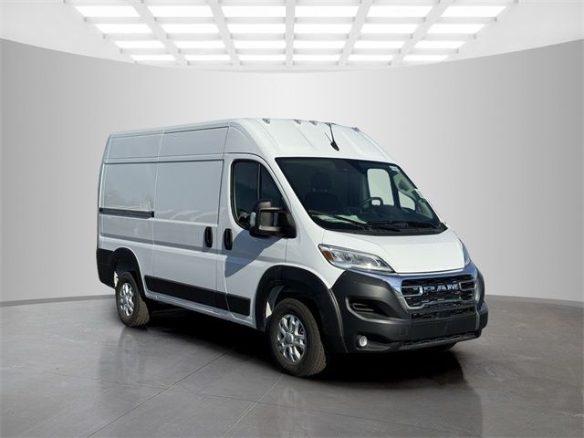 2025 Ram ProMaster Cargo Van SLT