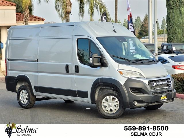 2025 Ram ProMaster Cargo Van SLT