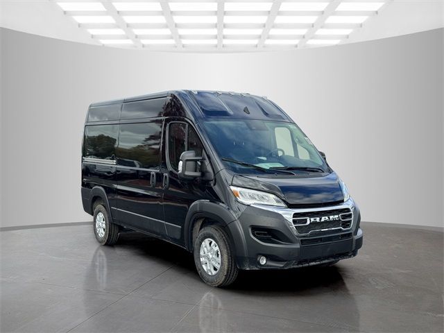 2025 Ram ProMaster Cargo Van SLT