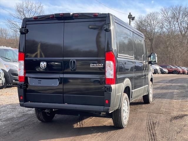 2025 Ram ProMaster Cargo Van SLT