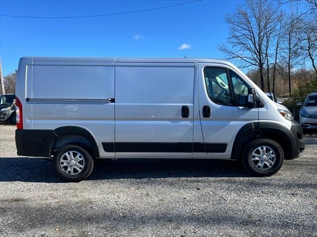 2025 Ram ProMaster Cargo Van SLT