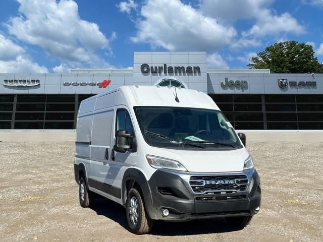 2025 Ram ProMaster Cargo Van SLT+