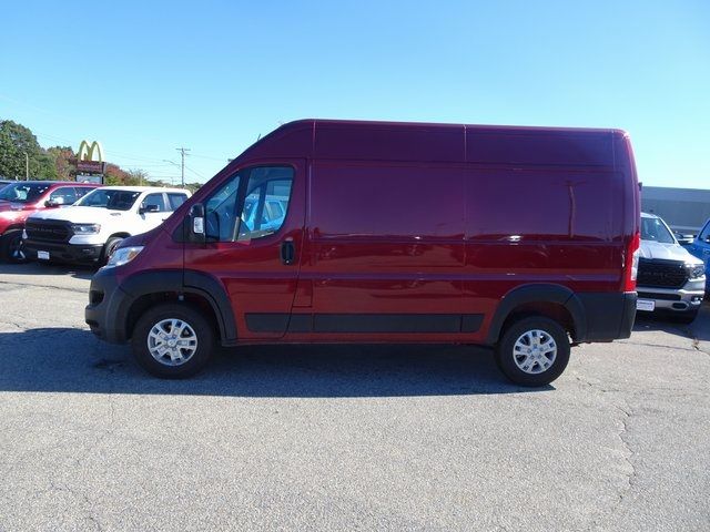 2025 Ram ProMaster Cargo Van SLT