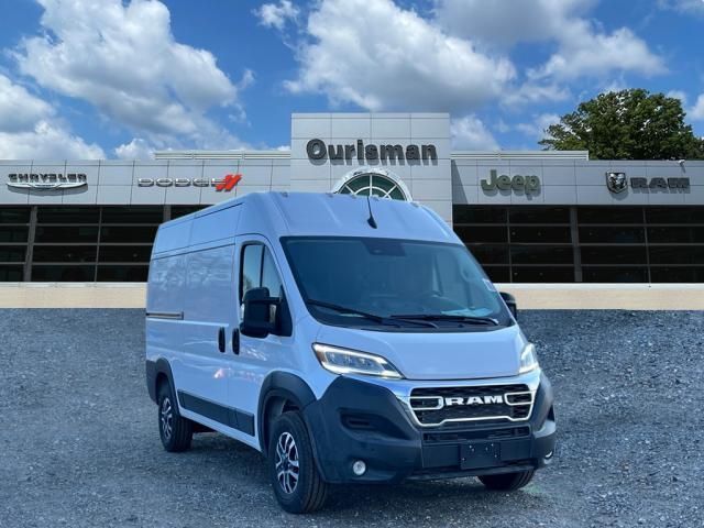 2025 Ram ProMaster Cargo Van SLT+