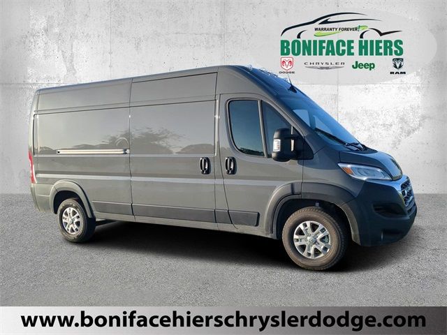 2025 Ram ProMaster Cargo Van SLT