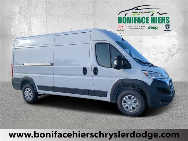 2025 Ram ProMaster Cargo Van SLT