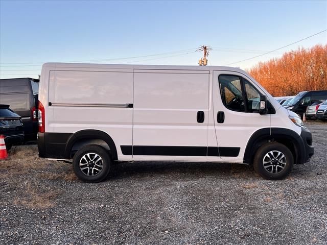 2025 Ram ProMaster Cargo Van SLT