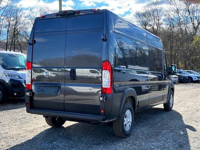 2025 Ram ProMaster Cargo Van SLT