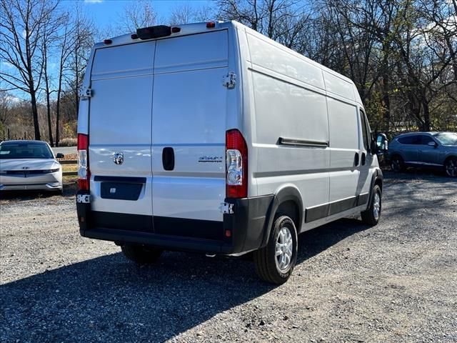 2025 Ram ProMaster Cargo Van SLT