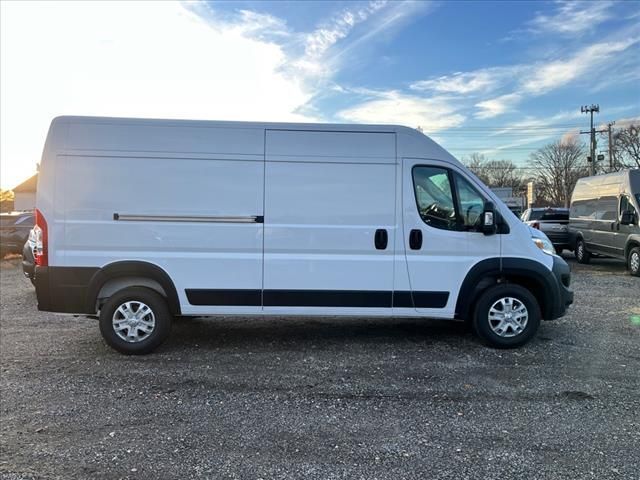 2025 Ram ProMaster Cargo Van SLT