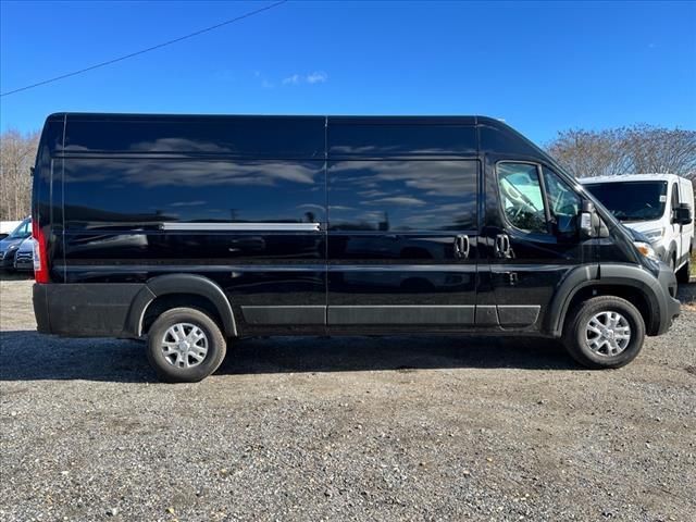 2025 Ram ProMaster Cargo Van SLT