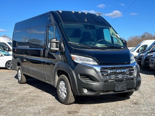 2025 Ram ProMaster Cargo Van SLT