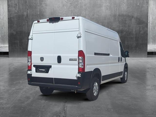 2025 Ram ProMaster Cargo Van SLT+