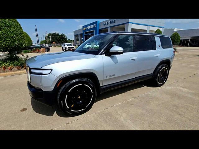 2025 Rivian R1S Adventure