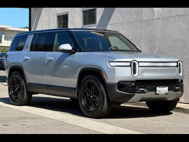 2025 Rivian R1S Adventure