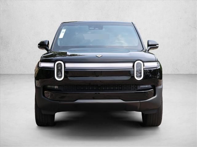2025 Rivian R1S Adventure