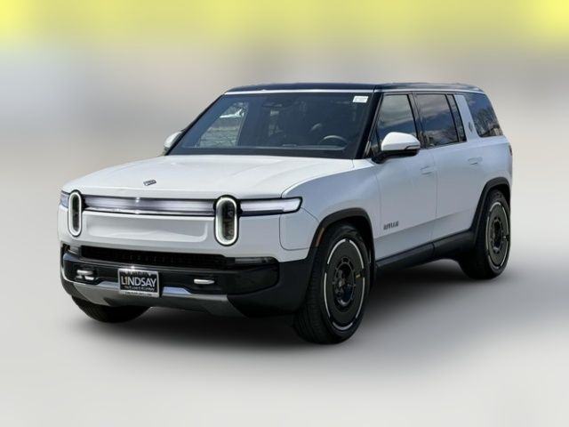 2025 Rivian R1S Adventure