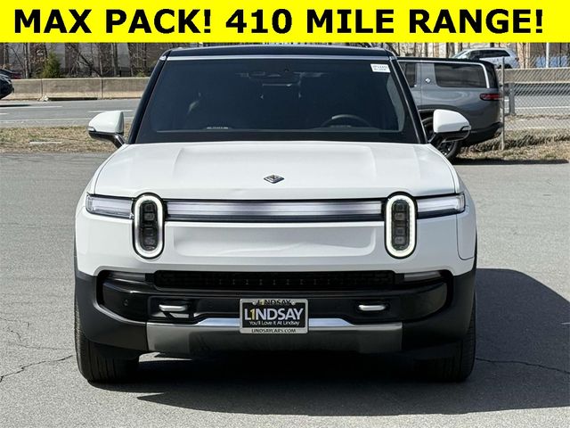 2025 Rivian R1S Adventure