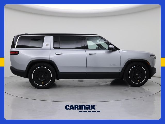2025 Rivian R1S Adventure