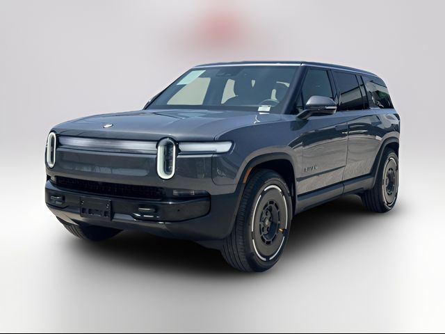 2025 Rivian R1S Adventure