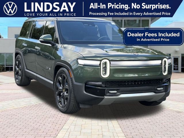 2025 Rivian R1S Adventure