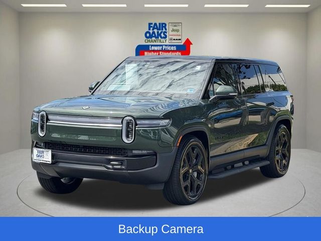 2025 Rivian R1S Adventure