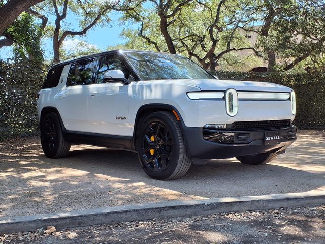 2025 Rivian R1S Ascend