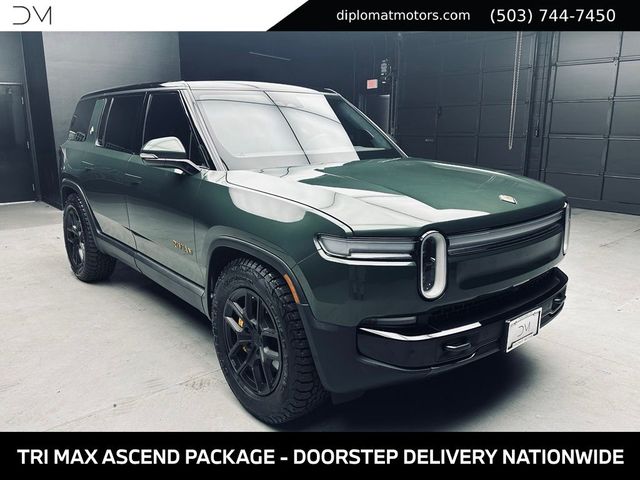 2025 Rivian R1S Ascend
