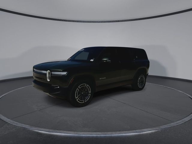 2025 Rivian R1S Adventure