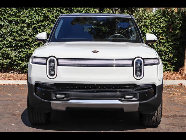 2025 Rivian R1S Adventure