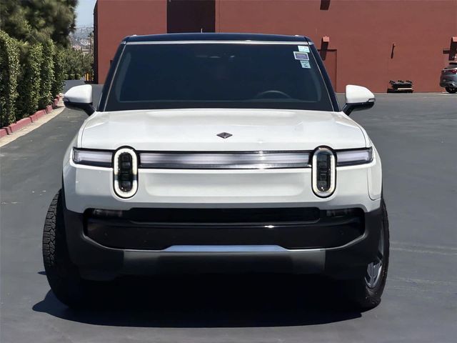 2025 Rivian R1S Adventure