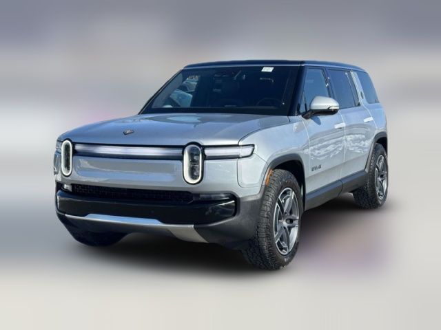2025 Rivian R1S Adventure