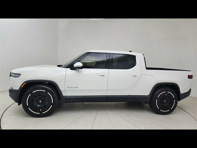 2025 Rivian R1T Adventure