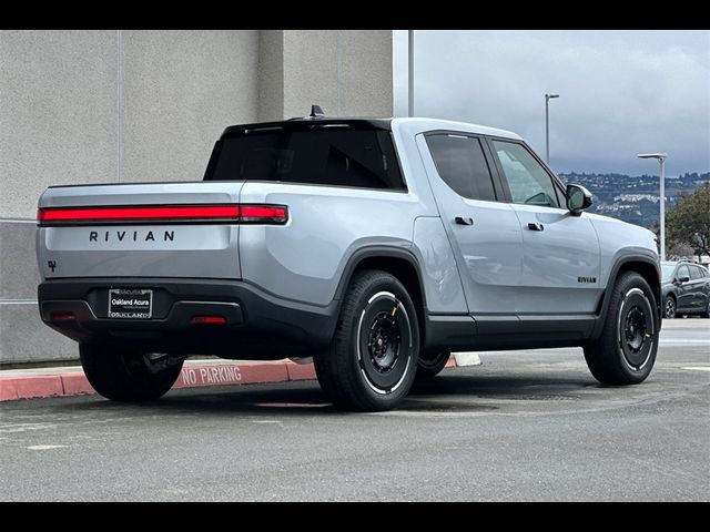 2025 Rivian R1T Adventure