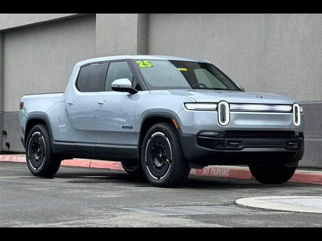 2025 Rivian R1T Adventure