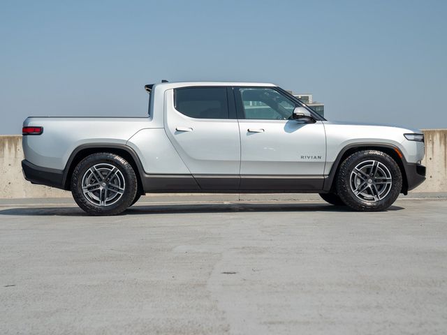 2025 Rivian R1T Adventure