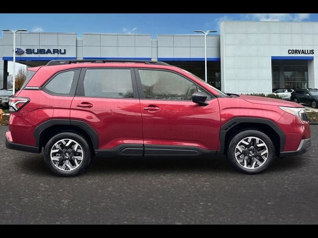 2025 Subaru Forester Base