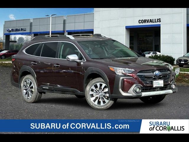 2025 Subaru Outback Touring