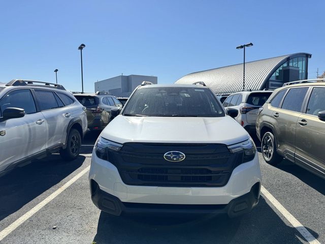 2025 Subaru Forester Base