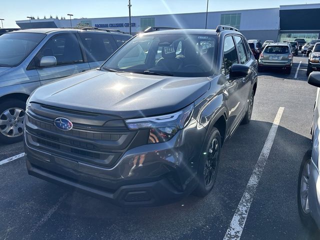 2025 Subaru Forester Base