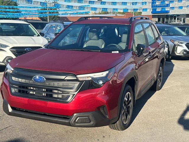 2025 Subaru Forester Base