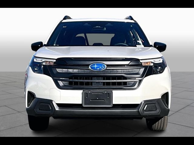 2025 Subaru Forester Base