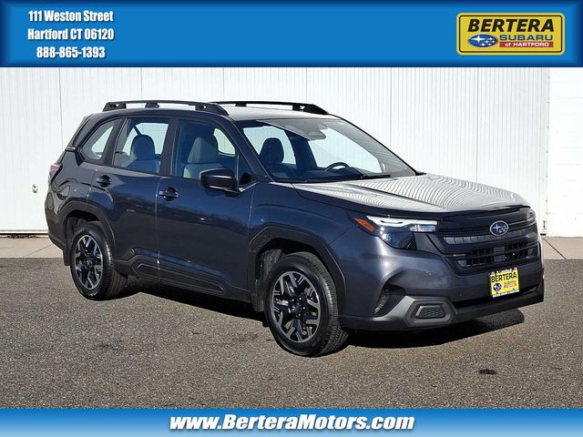 2025 Subaru Forester Base