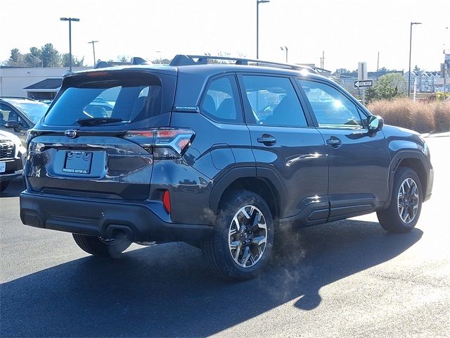 2025 Subaru Forester Base