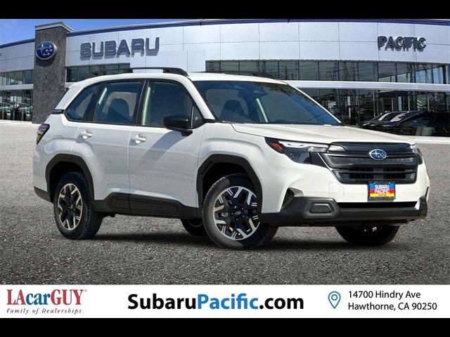 2025 Subaru Forester Base